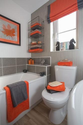 Design Ideas for a Small Bathroom with Optimation Space9